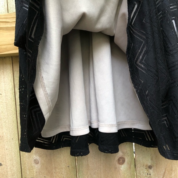 Candie’s Skater Dress Size S Black Nude Chevron Sleeveless Stretch Cross Back - Picture 5 of 12